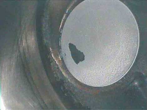 Image of a scorch mark (nothing too serious) taken by a VJ-Advance video borescope during an automotive engine inspection