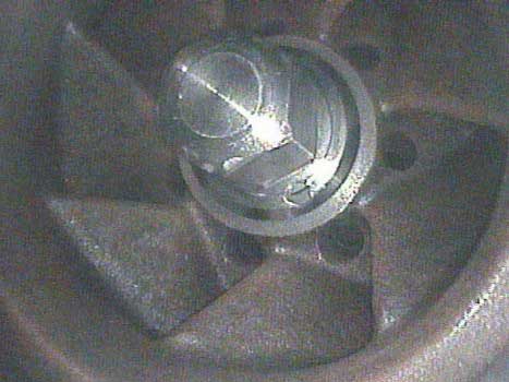 Image of a pump rotor that is clean and well-operating taken by a VJ-Advance video borescope during an inspection.