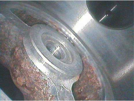 Image of a pump mounting staff taken by a VJ-Advance video borescope during an inspection.