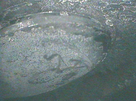 Close up of the exhaust valve as seen through a VJ-Advance video borescope