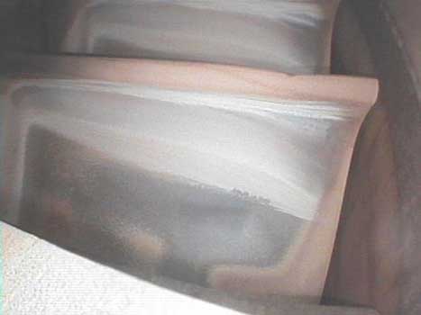 Clean turbine blades as seen through a VJ-Advance video borescope